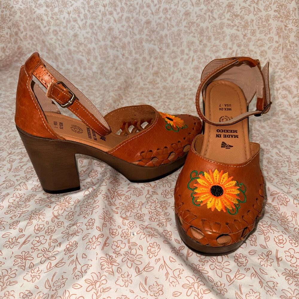 Mexican Heels